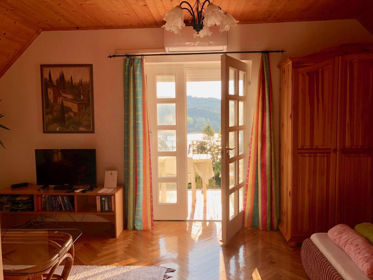 Naposto Pihenohaz - Sunnylake Apartment *