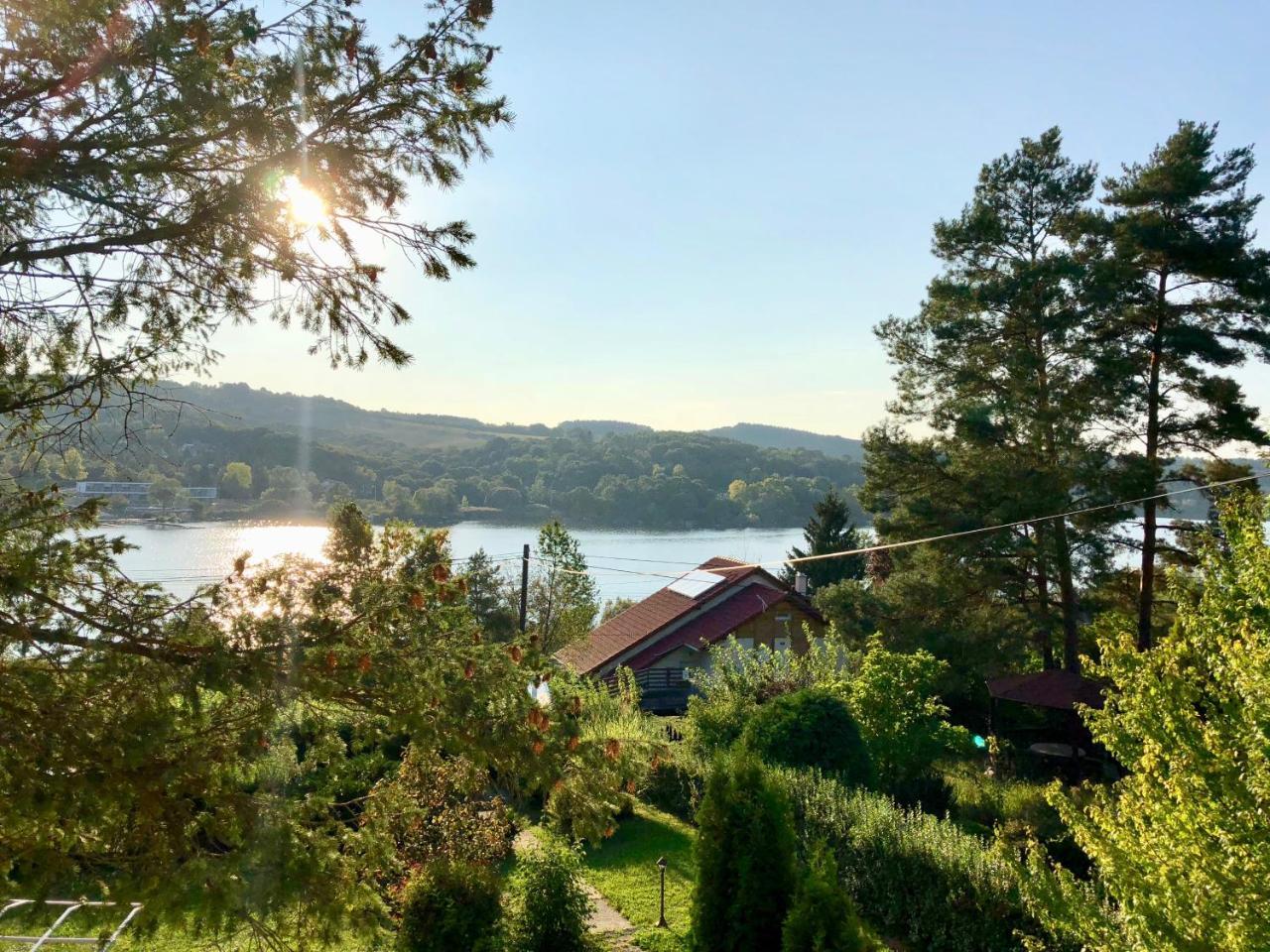 Naposto Pihenohaz - Sunnylake Apartment
